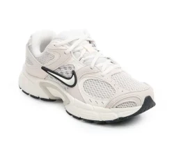 Women's Nike V5 RNR Suede Sneakers