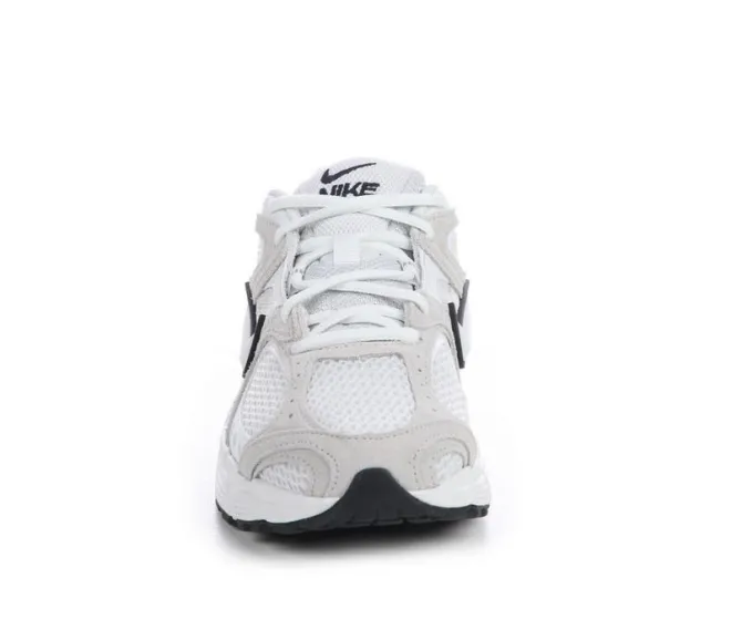 Women's Nike V5 RNR Suede Sneakers