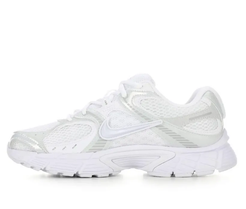 Women's Nike V5 Runner Sneakers