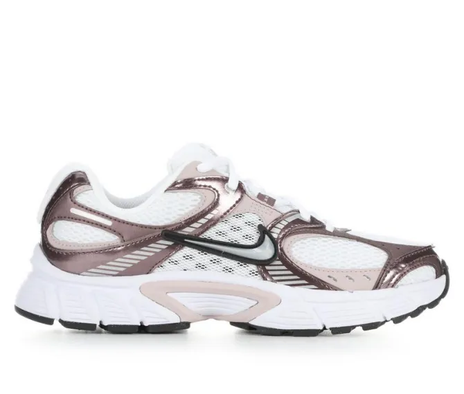 Women's Nike V5 Runner Sneakers