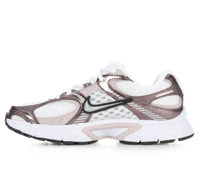 Women's Nike V5 Runner Sneakers