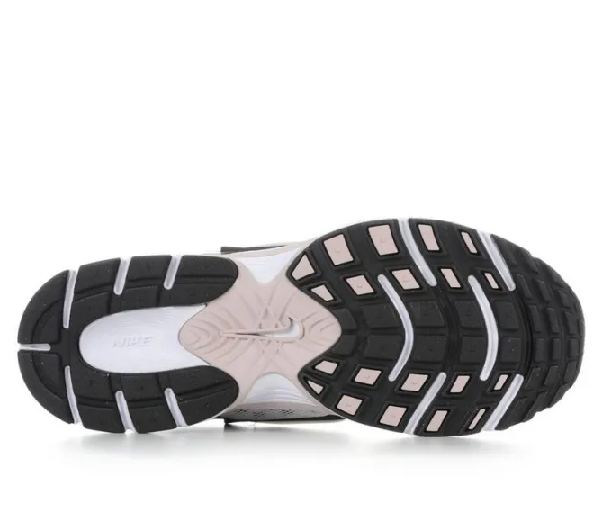 Women's Nike V5 Runner Sneakers