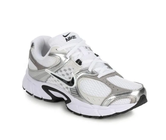 Women's Nike V5 Runner Sneakers