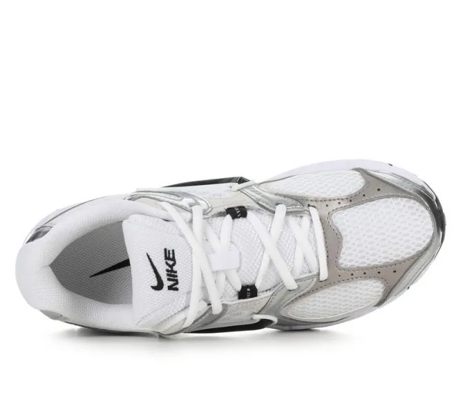 Women's Nike V5 Runner Sneakers