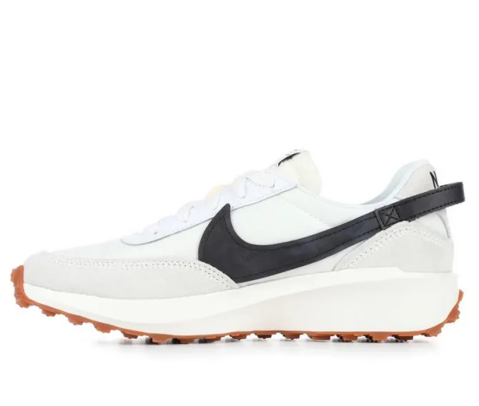 Women's Nike Waffle Debut Sneakers