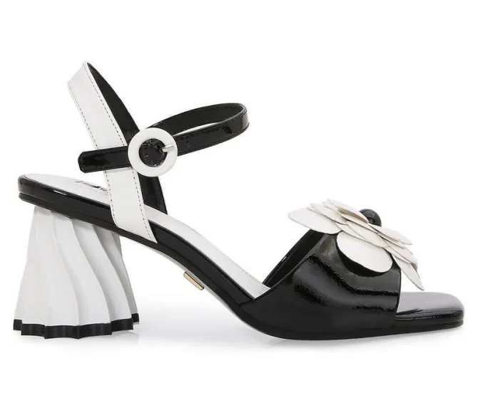 Women's Ninety Union Camila Pumps