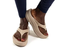 Women's Oofos OOmega OOlala Sandals