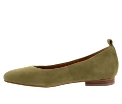 Women's Softwalk Kiris Flats