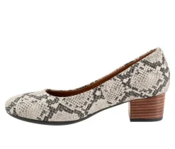 Women's Softwalk Lynn Pumps