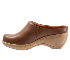 Women's Softwalk Madison Clogs