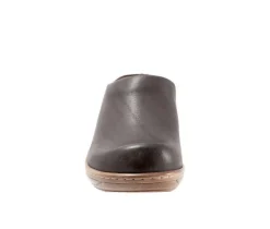 Women's Softwalk Madison Clogs