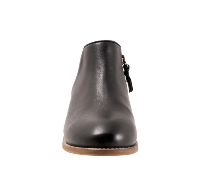Women's Softwalk Rocklin Booties