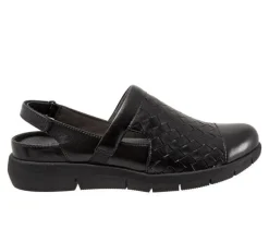 Women's Softwalk Salina Woven II Clog