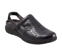 Women's Softwalk Salina Woven II Clog