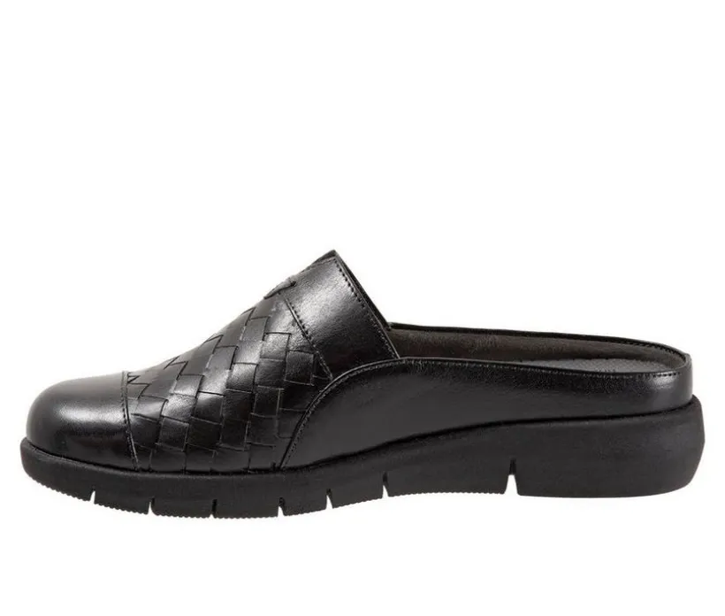Women's Softwalk San Marcos II Clogs