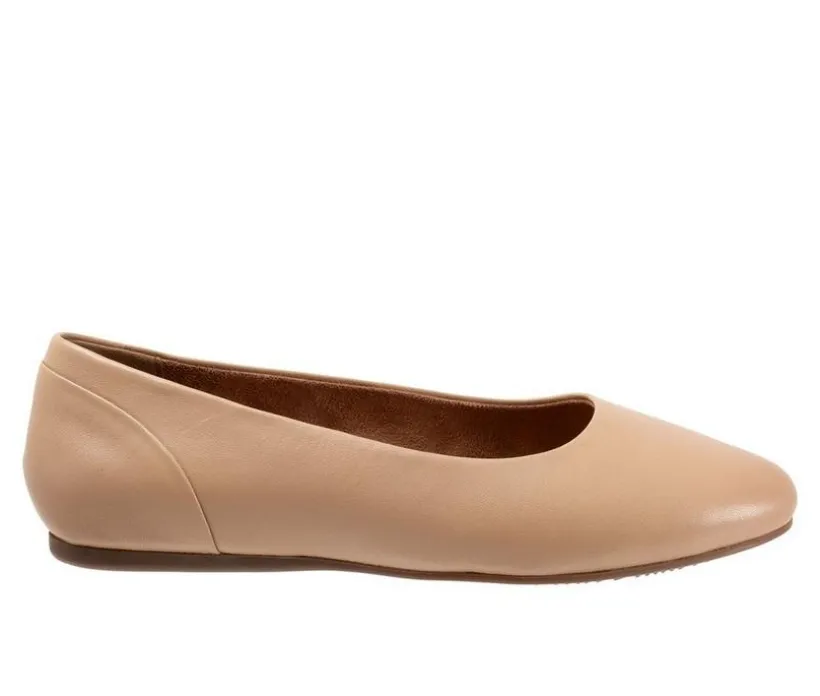 Women's Softwalk Shiraz Flats