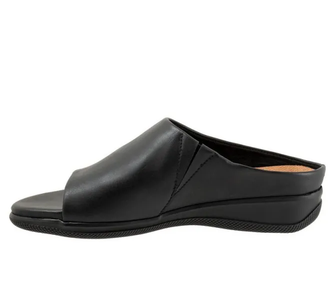 Women's Softwalk Turner Sandals
