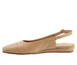 Women's Softwalk Vittoria Flats