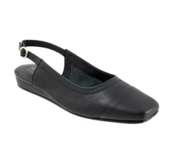 Women's Softwalk Vittoria Flats