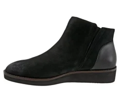 Women's Softwalk Wesley Booties
