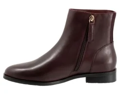 Women's Trotters Ava Booties