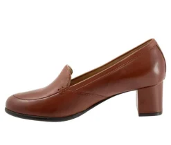 Women's Trotters Cassidy Pumps
