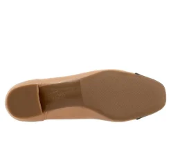 Women's Trotters Daisy Pumps