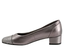 Women's Trotters Daisy Pumps