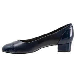 Women's Trotters Daisy Pumps