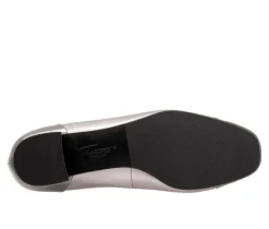 Women's Trotters Daisy Pumps