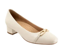 Women's Trotters Dakota Pumps