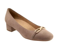 Women's Trotters Dakota Pumps