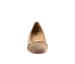 Women's Trotters Dakota Pumps