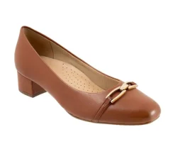 Women's Trotters Dakota Pumps