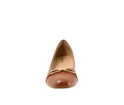 Women's Trotters Dakota Pumps