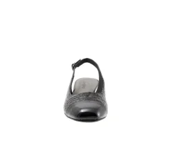 Women's Trotters Dea Pumps