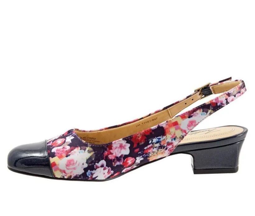 Women's Trotters Dea Pumps