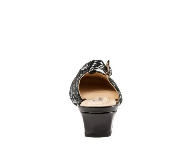 Women's Trotters Dea Pumps