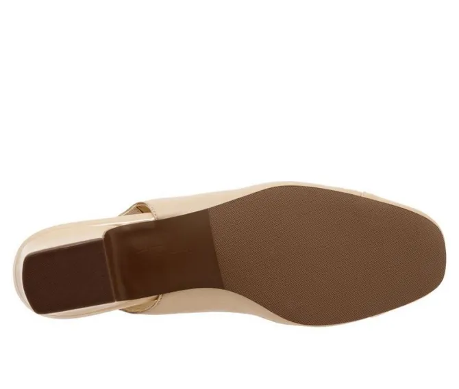Women's Trotters Dea Pumps