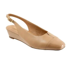 Women's Trotters Dea Wedge Wedges