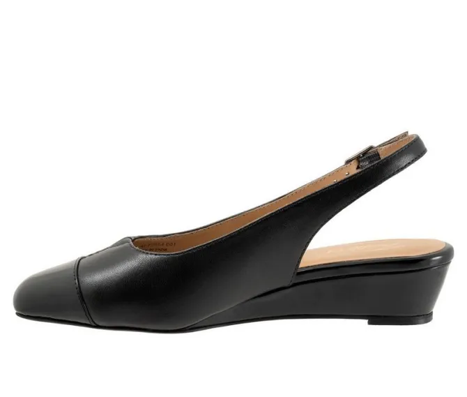 Women's Trotters Dea Wedge Wedges