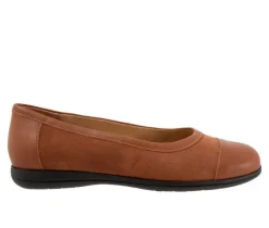 Women's Trotters Delmara Flats