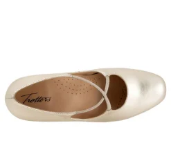 Women's Trotters Demi Pumps