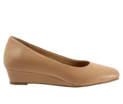 Women's Trotters Denisse Wedges