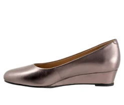 Women's Trotters Denisse Wedges