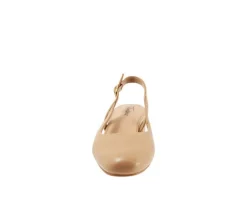 Women's Trotters Dottie Pumps