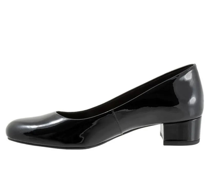 Women's Trotters Dream Pumps