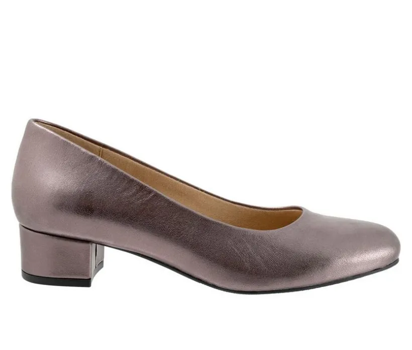 Women's Trotters Dream Pumps