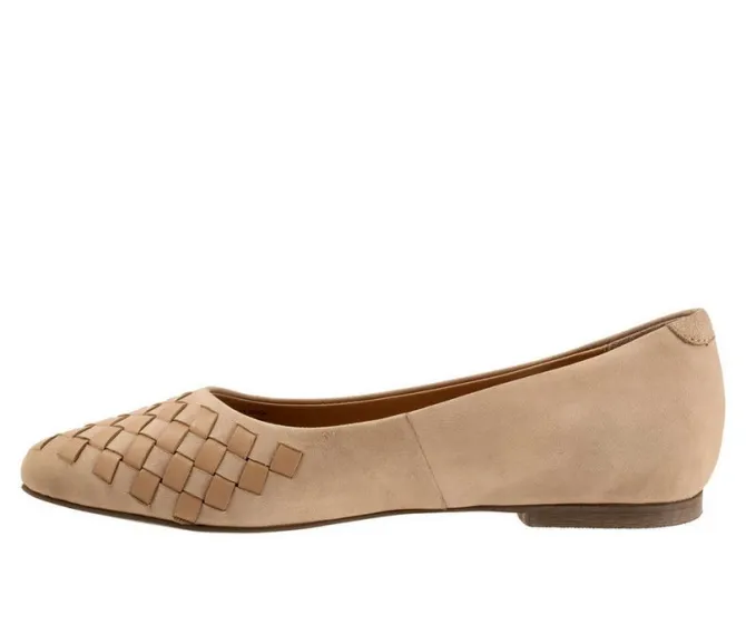 Women's Trotters Estee Woven Flats
