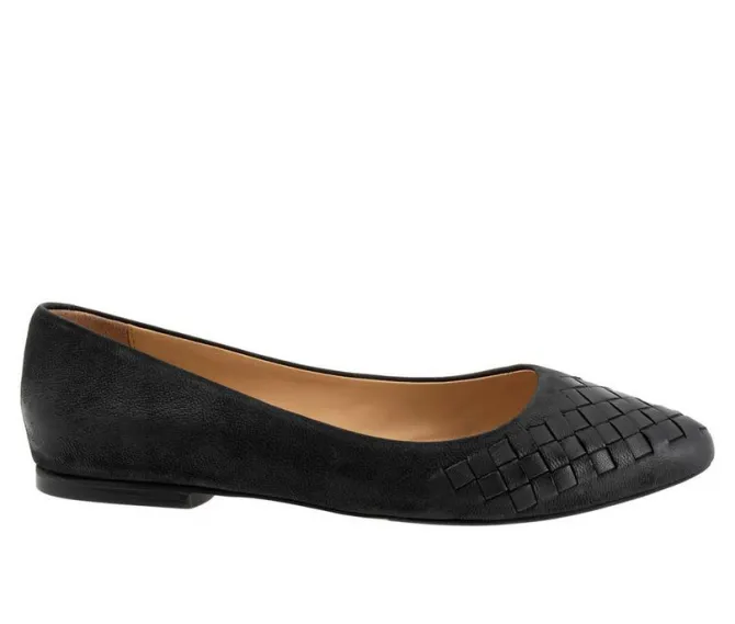 Women's Trotters Estee Woven Flats